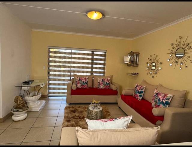 2 BEDROOM APARTMENT FOR SALE IN LINBRO PARK